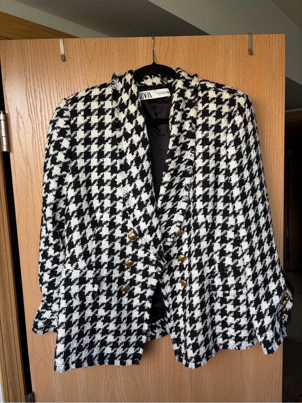 Zara Black & White Houndstooth Double-Breasted Blazer with Gold Buttons